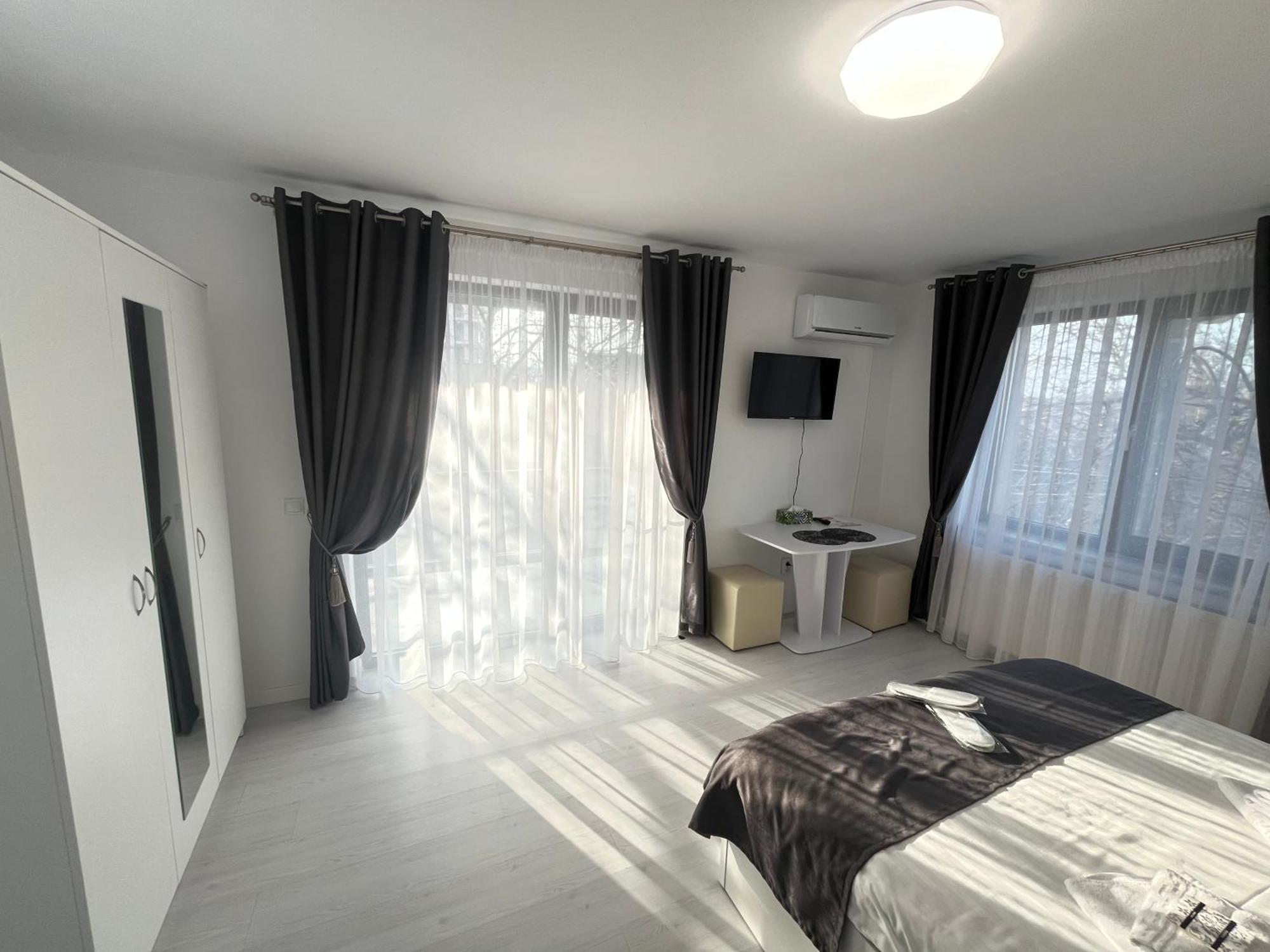 Hotel Palas Grand View Iasi Exterior photo