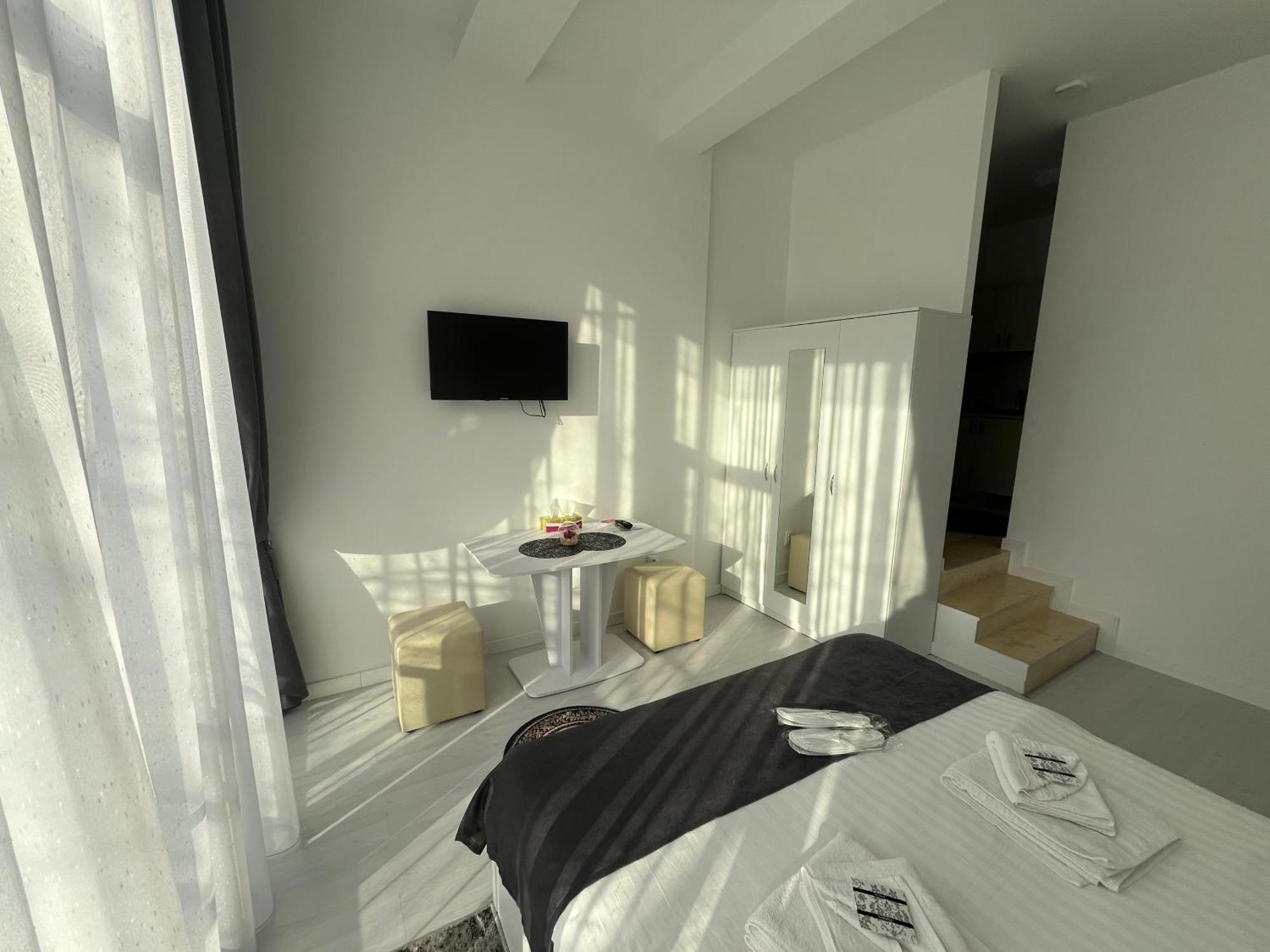 Hotel Palas Grand View Iasi Exterior photo